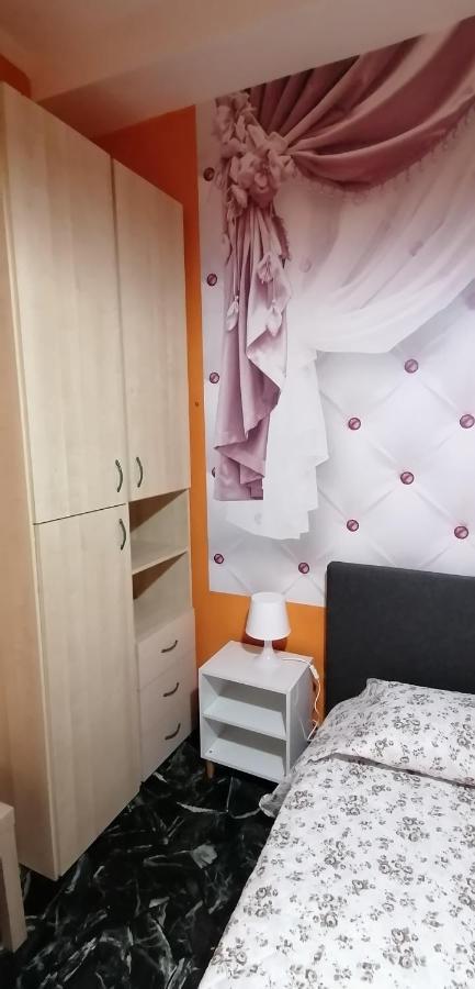 Bed and Breakfast Celine Генуя Екстер'єр фото
